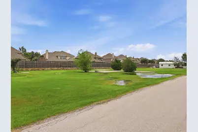 7565 N Lake Trails Drive, Frisco, TX 75036 - Photo 3