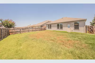 2428 Lohani Lane, Fort Worth, TX 76131 - Photo 29