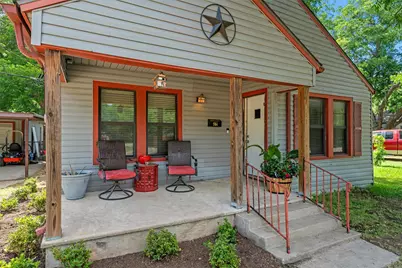 704 S Marable Street, West, TX 76691 - Photo 3