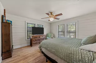 704 S Marable St, West, TX 76691 - Photo 11
