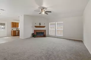 6317 Rockhaven Dr, Fort Worth, TX 76179 - Photo 5