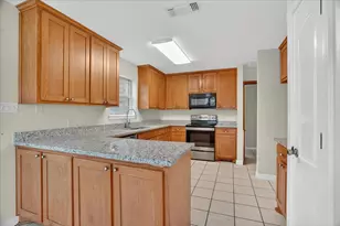 4697 Holbrook Rd, Springtown, TX 76082 - Photo 9