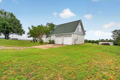 4697 Holbrook Road, Springtown, TX 76082 - Photo 27