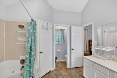 2128 Turf Club Drive, Arlington, TX 76017 - Photo 15