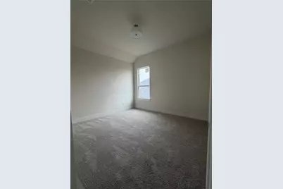 2100 Bankside Lane, Waco, TX 76712 - Photo 3