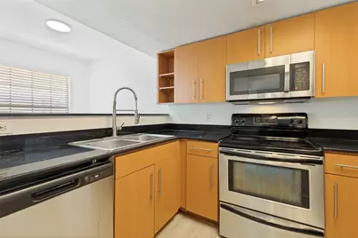 3901 Travis Street #102, Dallas, TX 75204 - Photo 5