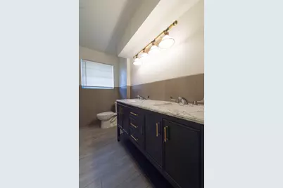 9111 Fairhaven Lane, Dallas, TX 75227 - Photo 11