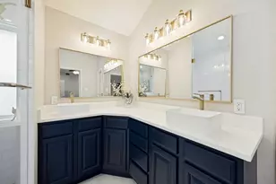 6127 Ravendale Ln, Dallas, TX 75214 - Photo 13