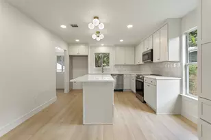 3324 Ryan Ave, Fort Worth, TX 76110 - Photo 3