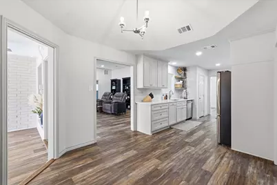 490 Spruce Drive, Highland Village, TX 75077 - Photo 11