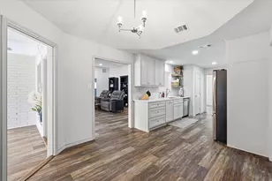 490 Spruce Dr, Highland Village, TX 75077 - Photo 11