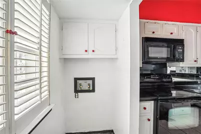 1719 E Grauwyler Road #103, Irving, TX 75061 - Photo 17
