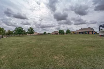 13840 Megan Drive, Justin, TX 76247 - Photo 35