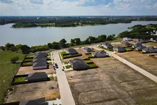 857 Birdie Dr, Little Elm, TX 75068 - Photo 9