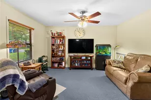 901 N 23 1/2 St, Corsicana, TX 75110 - Photo 9