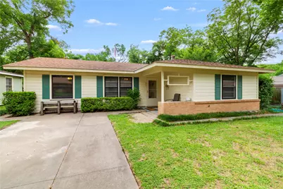 901 N 23 1/2 Street, Corsicana, TX 75110 - Photo 1