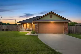 1916 SE 14th St, Mineral Wells, TX 76067 - Photo 27
