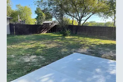 110 Circle Drive, Point, TX 75472 - Photo 9