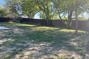 110 Circle Dr, Point, TX 75472 - Photo 11