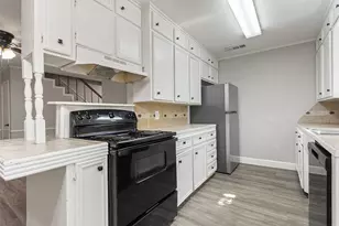 2228 Aberdeen Dr, Tyler, TX 75703 - Photo 3