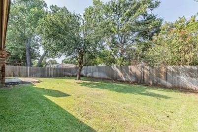 2013 Memphis Drive, Bedford, TX 76022 - Photo 7