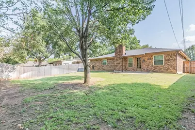 2013 Memphis Drive, Bedford, TX 76022 - Photo 5