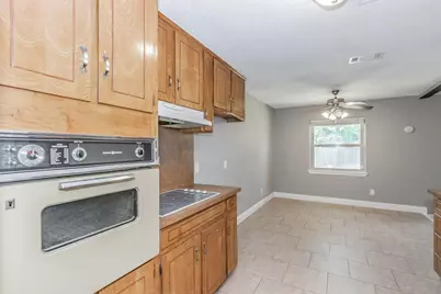 2013 Memphis Drive, Bedford, TX 76022 - Photo 37
