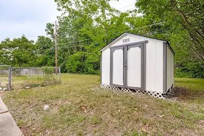 116 Vandenburg Drive, Denison, TX 75020 - Photo 25
