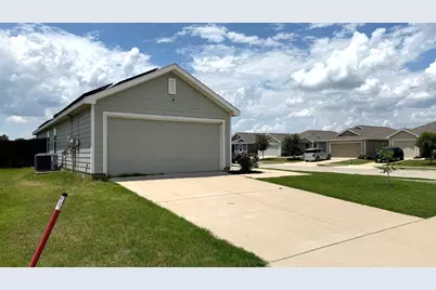 5322 Longshadow Drive, Princeton, TX 75407 - Photo 3