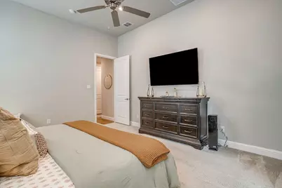 5482 Bradford Green Trail, Flower Mound, TX 75028 - Photo 19