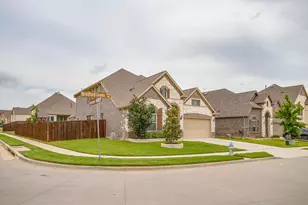 5482 Bradford Green Trail, Flower Mound, TX 75028 - Photo 3