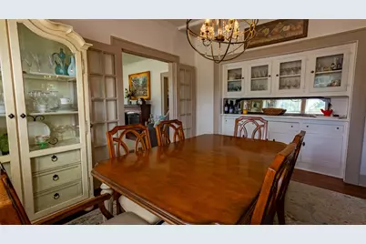 611 Grayson Street, Nocona, TX 76255 - Photo 9