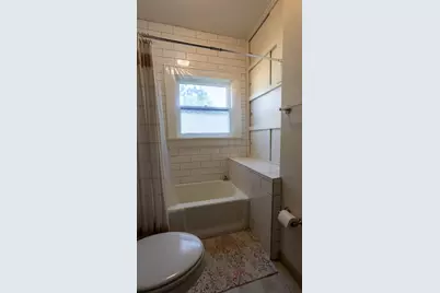 611 Grayson Street, Nocona, TX 76255 - Photo 27
