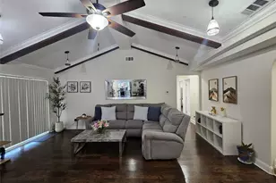 4726 Snow Dr, Mesquite, TX 75150 - Photo 5