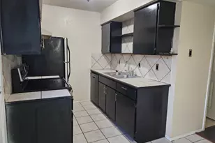 2760 Patricia Ln, Garland, TX 75041 - Photo 7