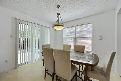 903 Hems Lane, Arlington, TX 76001 - Photo 9