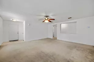 903 Hems Ln, Arlington, TX 76001 - Photo 5