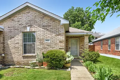 903 Hems Lane, Arlington, TX 76001 - Photo 1