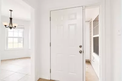 5315 San Mateo Court, Arlington, TX 76017 - Photo 3