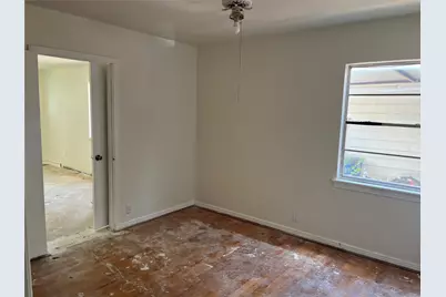 3423 Texas Drive, Dallas, TX 75211 - Photo 3