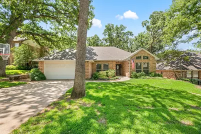 2141 N Aspenwood Drive, Grapevine, TX 76051 - Photo 1