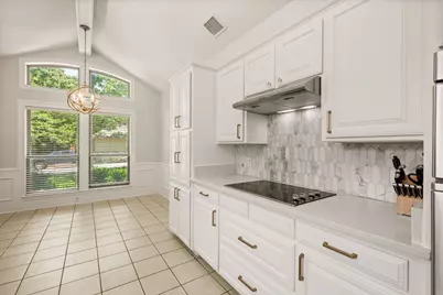 2141 N Aspenwood Drive, Grapevine, TX 76051 - Photo 15