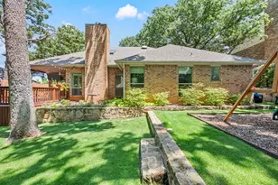 2141 N Aspenwood Dr, Grapevine, TX 76051 - Photo 37