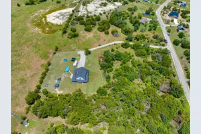 944 Land Of Goshen Drive, Springtown, TX 76082 - Photo 27