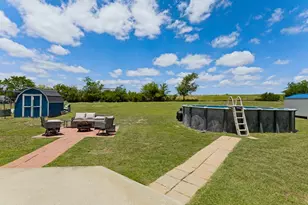 944 Land of Goshen Dr, Springtown, TX 76082 - Photo 25