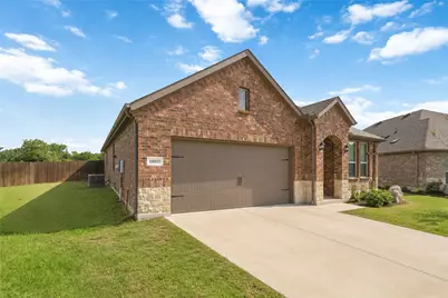 11005 Mustang Trail, Aubrey, TX 76227 - Photo 5