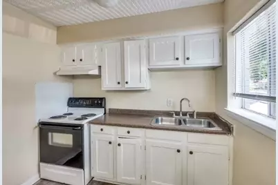 512 S Delaware Street #1, Irving, TX 75060 - Photo 1