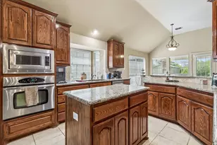 301 Tobiano Ct, Celina, TX 75009 - Photo 3