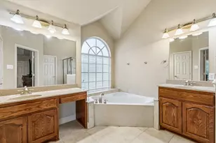 301 Tobiano Ct, Celina, TX 75009 - Photo 9