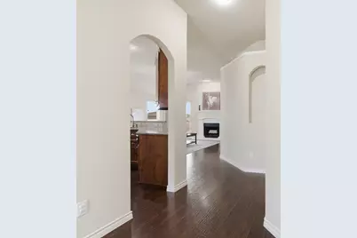 9236 Hunters Court, White Settlement, TX 76108 - Photo 9